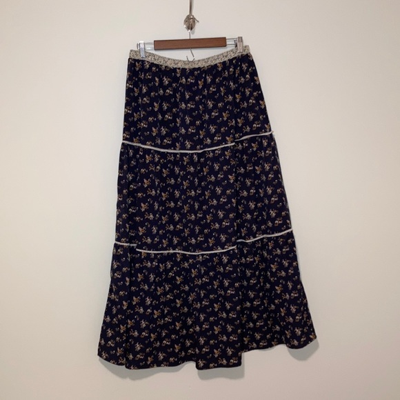 Dresses & Skirts - Inherit Long Modest Prairie Style Floral Full Skirt
